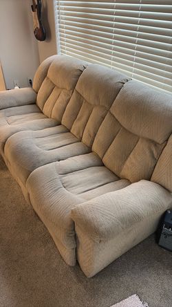 Reclining Couch Set Free