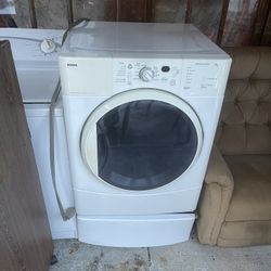 Front Load Kenmore Dryer 