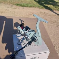 Bass Pro Shop Brand New Limited Edition Reel Fishing