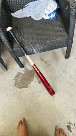 Marucci Bat 30in