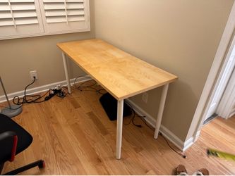 Ikea Malskytt Table/Desk with adjustable legs - Barely Used!
