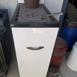 Antique stove 