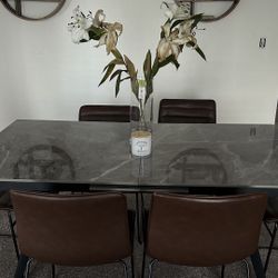 Marble Table Top With Chairs 