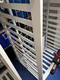 Hendrix 4-in-1 Convertible Crib (Nov 2022)