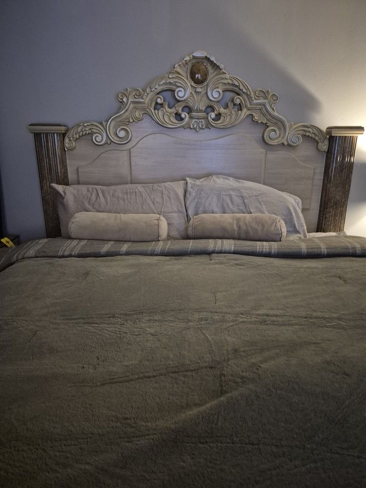 King Size Bed