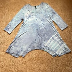 Women’s Top Blue Tie Dye Style Beautiful And Unique 