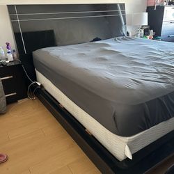 Modern Platform Bed Black 