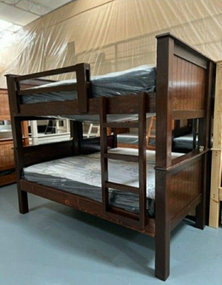 TWIN OVER TWIN SIZE PINEWOOD BUNK BED MATTRESS INCLUDED Furniture