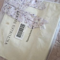 VICTORIA'S SECRET BIG TOTE BAG
