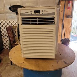 Window AC Unit
