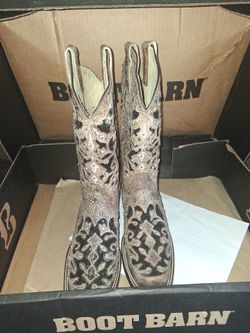 Corral Women's sequin inlay western boots-Square Toe
