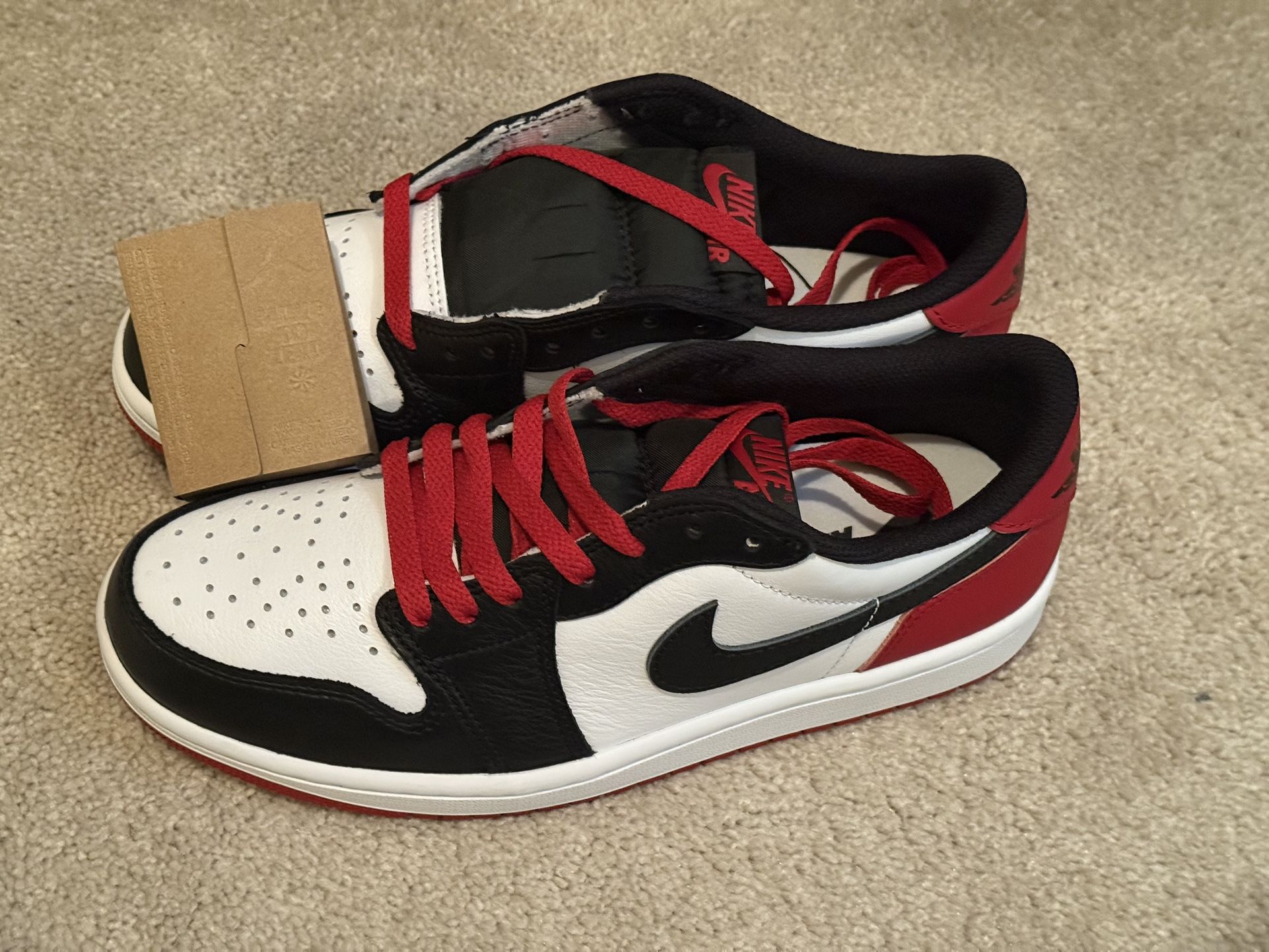 Air Jordan Black Toe
