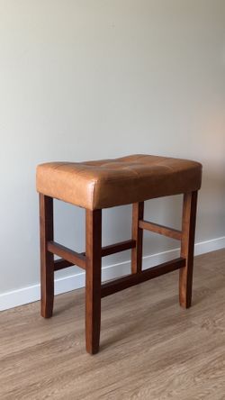25” brown leather bar stool