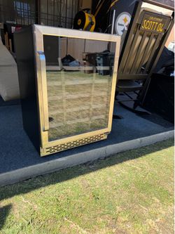 TCL Wine Cooler