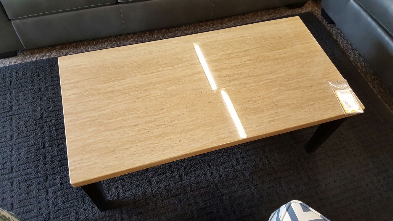 Coffee table with 2 end tables