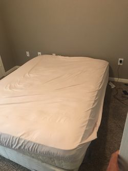 Queen Size Mattress With Bed Frame