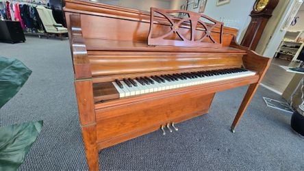 Sohmer & Co. console upright piano