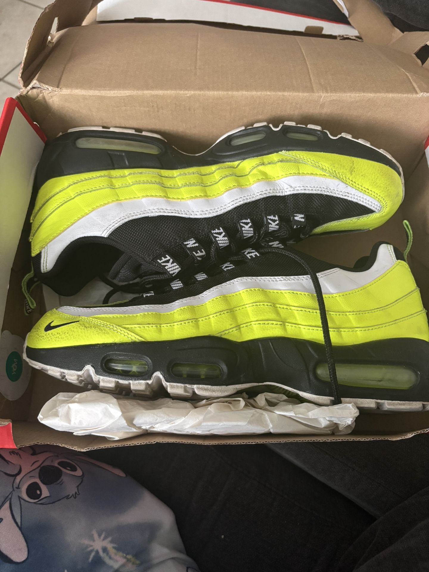 Nike Air Max 95 Reserve Volt Neon Green Sneakers