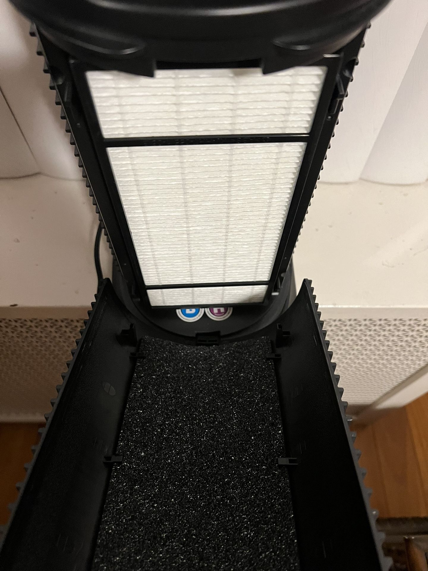 Honeywell HPA060 HEPA Tower Air Purifier, Small Rooms (75 sq. ft.), Black