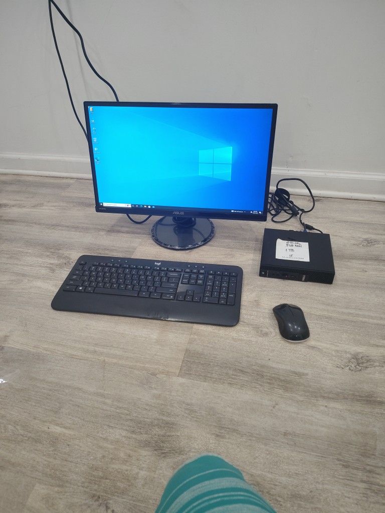 Dell Optiplex 3020 With 22" LCD Monitor Wireless. Keyboard & Mouse Intel Core I5 2.00 GHz 8g Gb Ram 1 TB Hard Drive