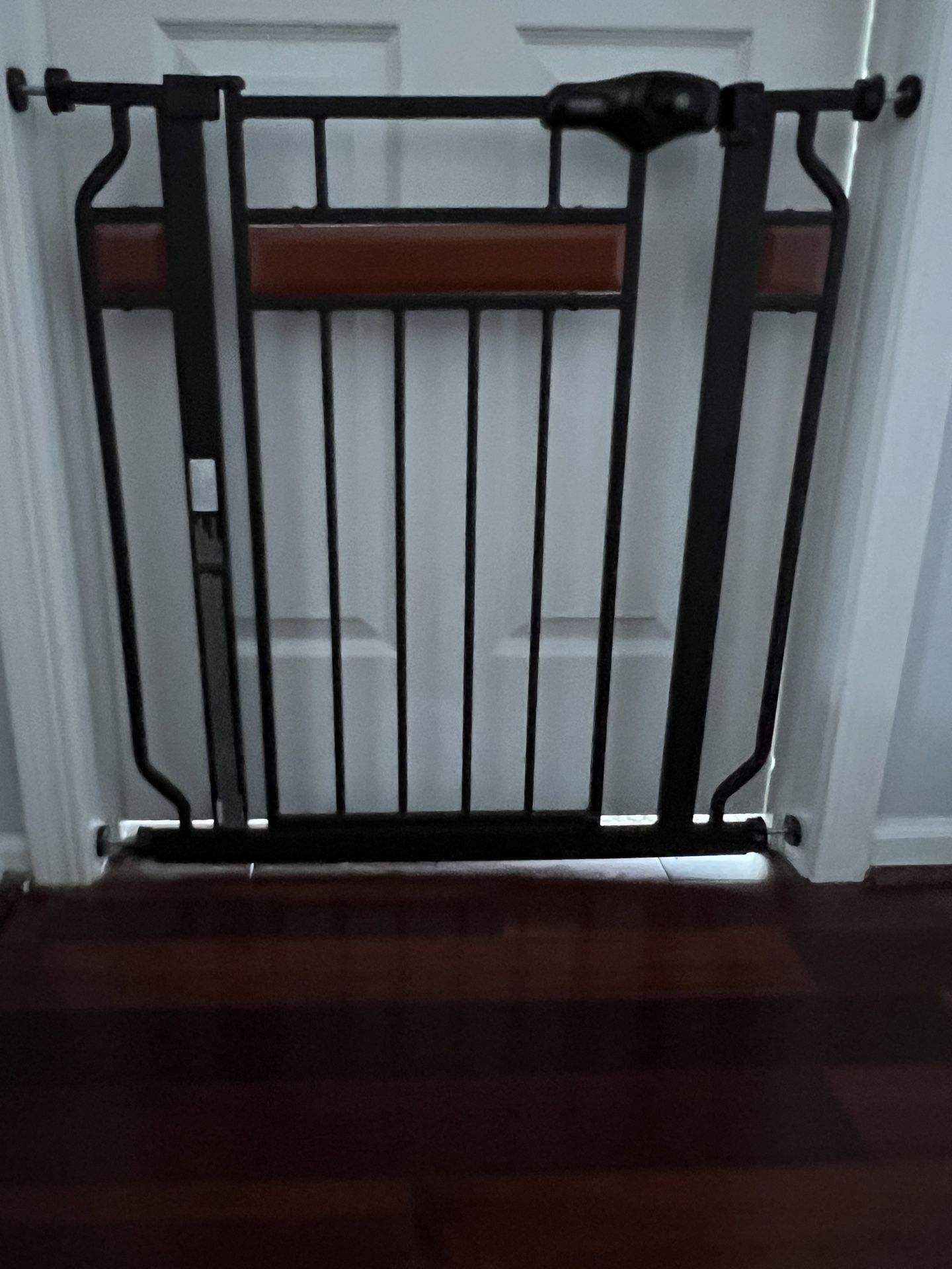 Regalo Extra Tall And Wide Baby Gate