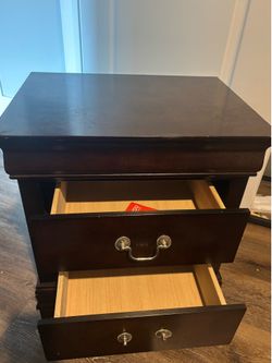 2 Brown Night Stands