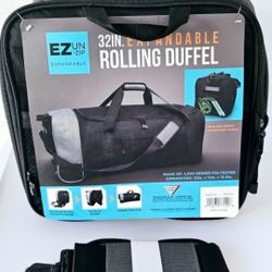 NEW Travelers Club 32" Expandable 2-Wheels Rolling Duffel Bag