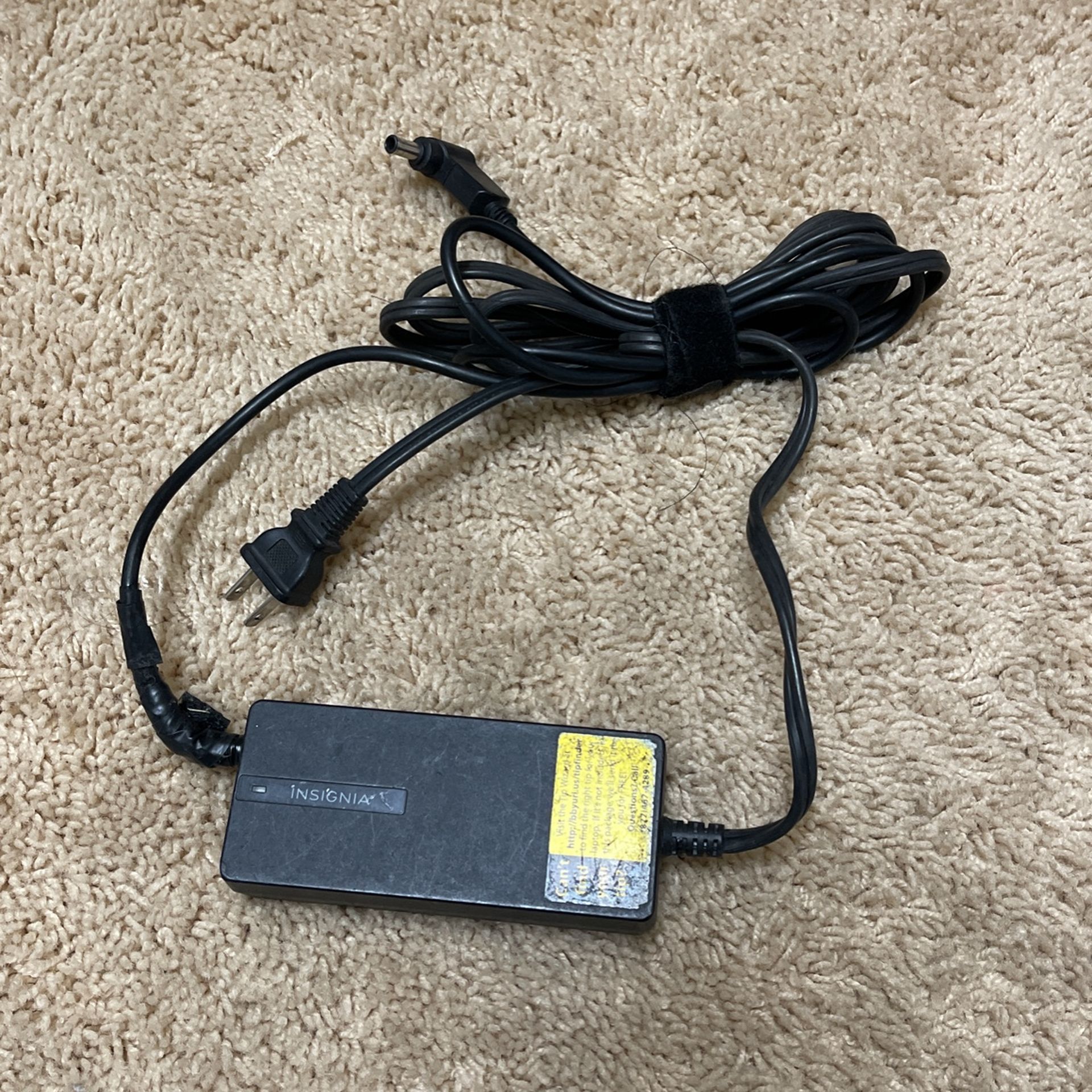 Genuine Insignia Power Supply AC/DC Power Adapter 19V 4.74A 90W NS-PWLC591