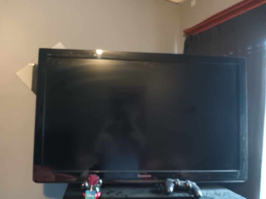 Panasonic LCD Hdtv