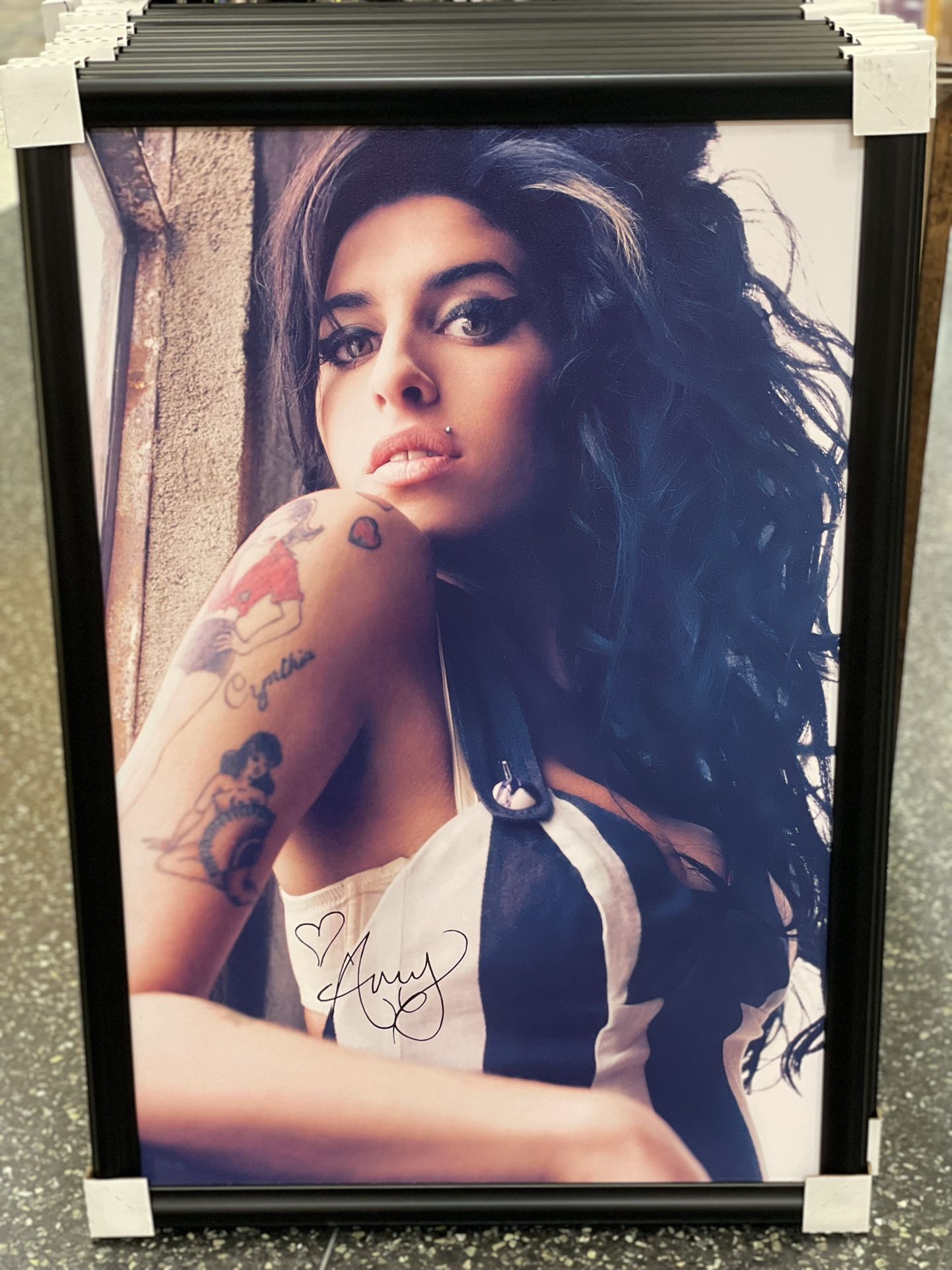 Framed Amy Winehouse Wall Art