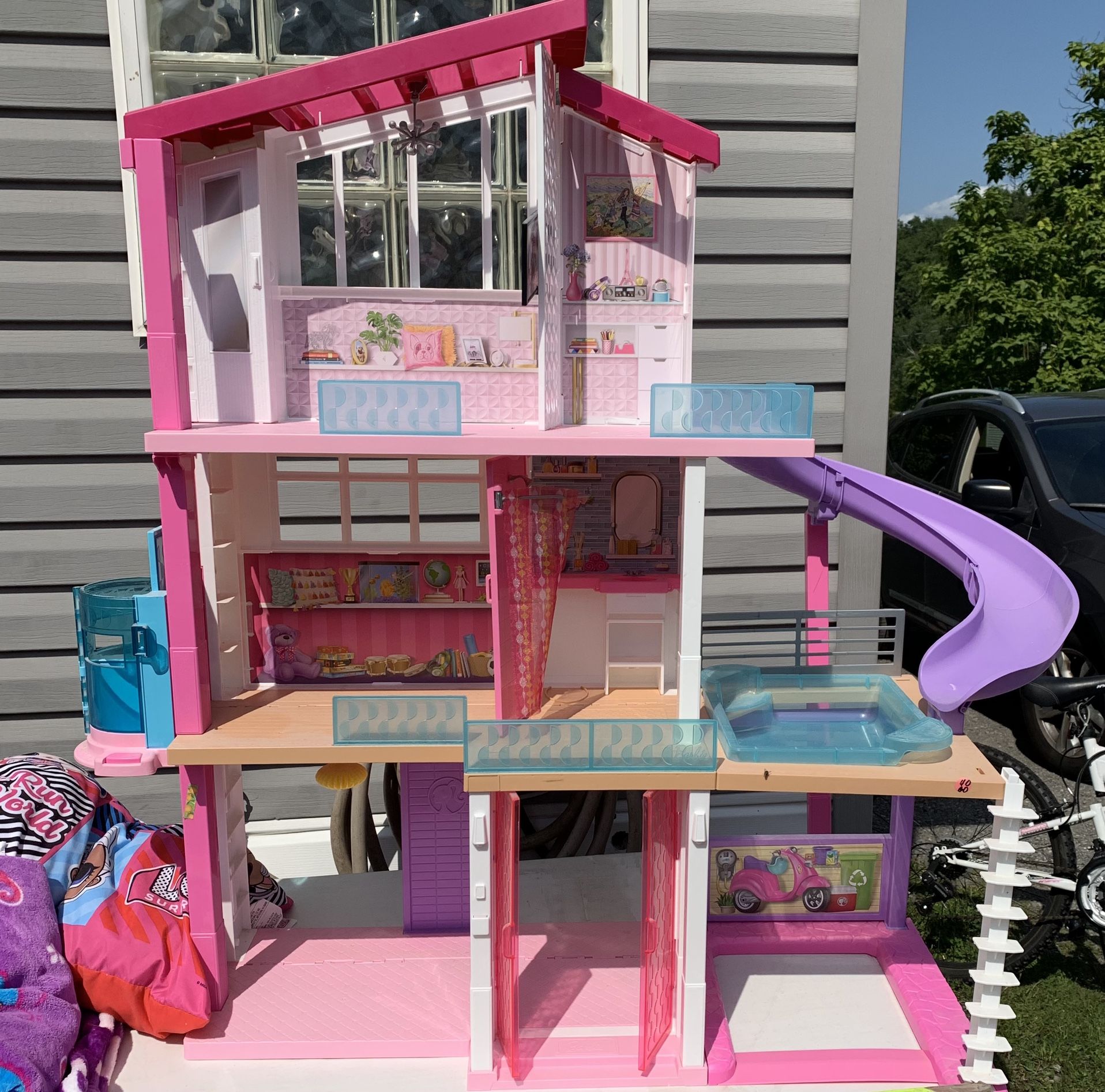 Barbie Dream House