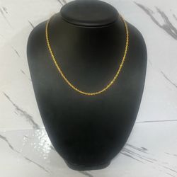 18 karat yellow gold rope chain
