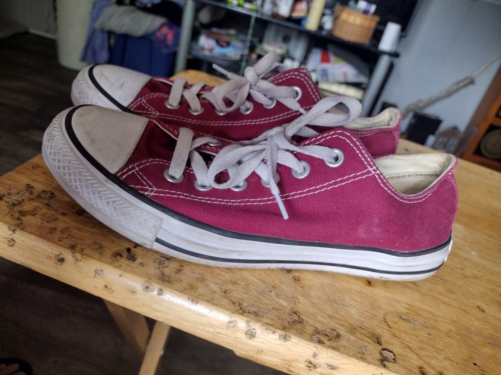 Red Converse All-star 