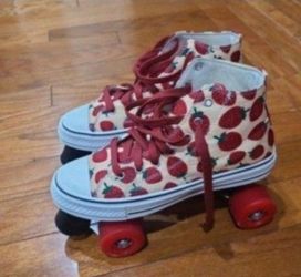 Haberdashery Strawberry Size 8 Roller Skates