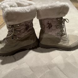 Winter Snow Boots Waterproof $45 each one