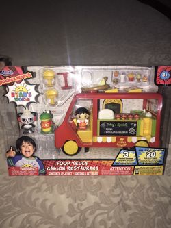 Ryan’s world Food Truck