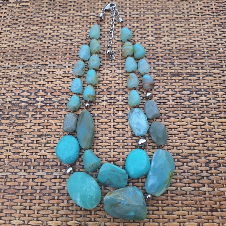 Faux Turquoise Marbled Stone Chunky Statement Necklace Silver Tone Boho Style 
