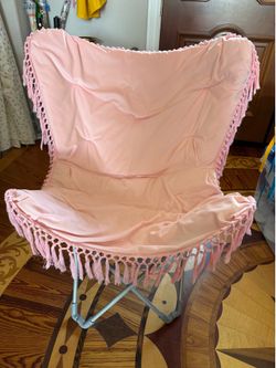 Foldable Pink Chair