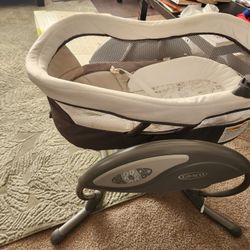 Graco Baby Swing