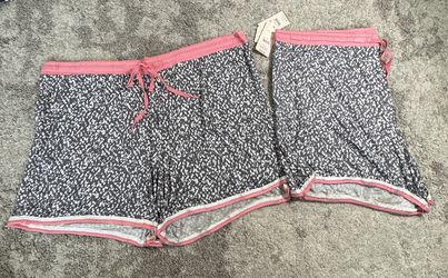 2 Brand New Women’s Size 3XL Secret Treasures Pajama Shorts For $8!