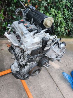 2008 toyota v6 2grfe complete for core or parts