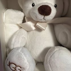 UGG Baby Snuggle Gift Set