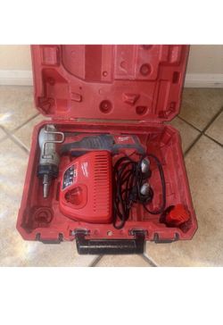 Milwaukee M12 Cordless ProPEX Expansion Tool Kit W/ Battery, Charger & Case