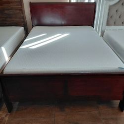 Brown Queen Sleigh Bed 