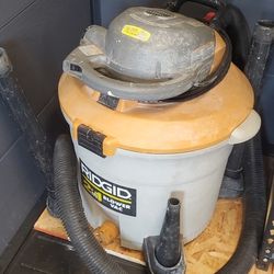 5Gal RIGID shop vac