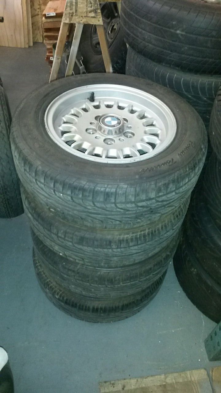 14 inch bmw wheels with brand new tires