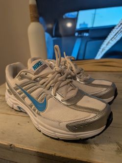 Nike Dart 8 Women’s White Gray Blue Low Top Lace-Up Mesh Running Sneakers