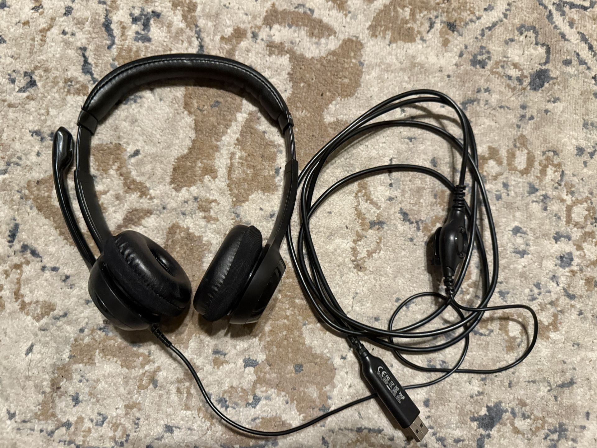 Logitech USB Headset w/Microphone