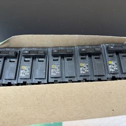 Square D Homeline 30-amp 2 -Pole Standard trip Circuit Breaker