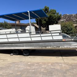 1989 StarCraft Pontoon Boat W/trailer 